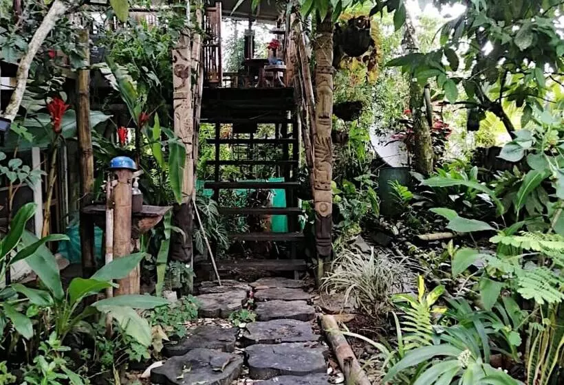 ホテル Refugio Turistico Maiku