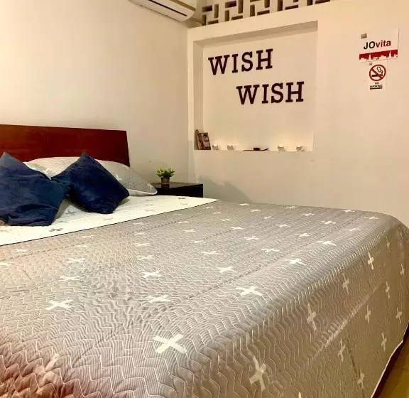 La Clave Hostel