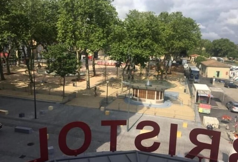 Le Bristol Gites Urbains