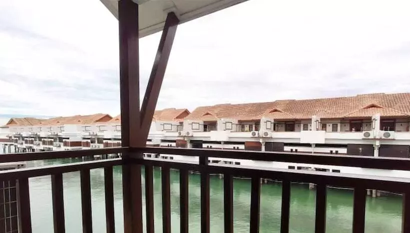 Majatalo Alpine Lxpd Water Chalet