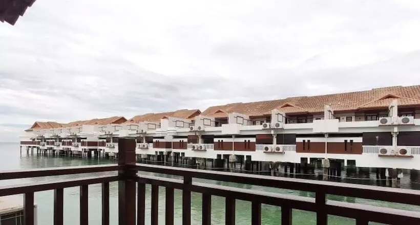 Majatalo Alpine Lxpd Water Chalet