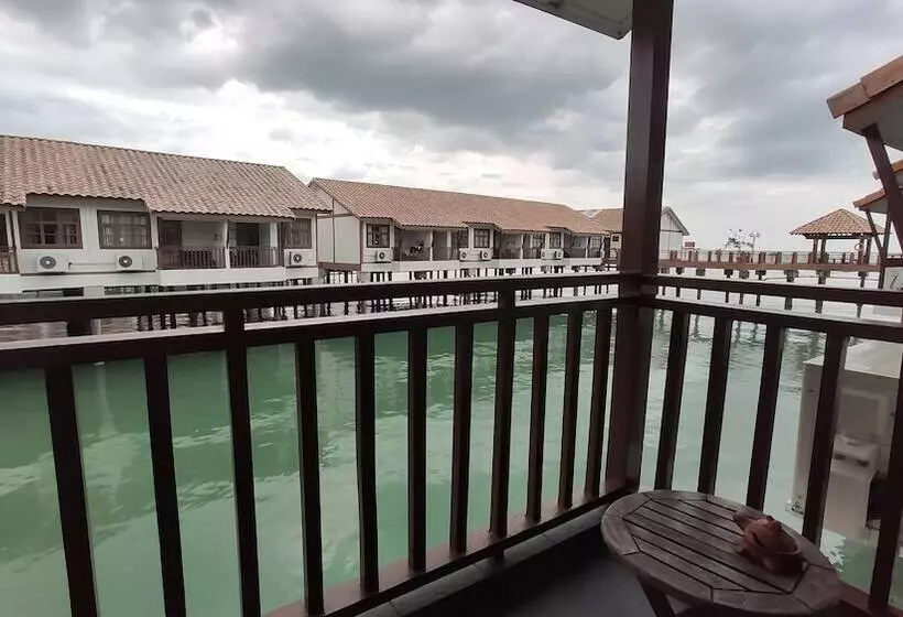 Majatalo Alpine Lxpd Water Chalet