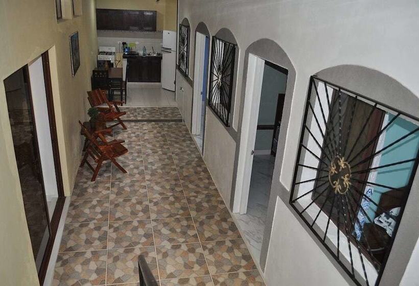 Пансион Casa Blanca