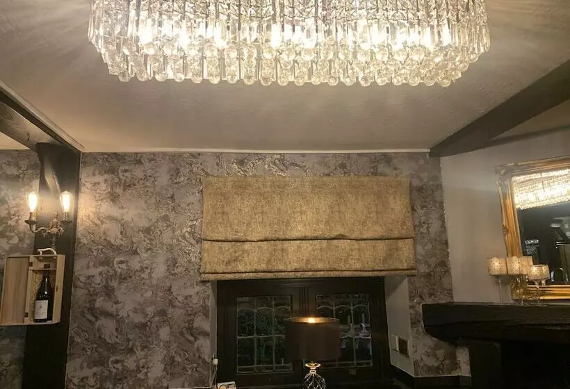 Majatalo The Old Mill Inn Brodie