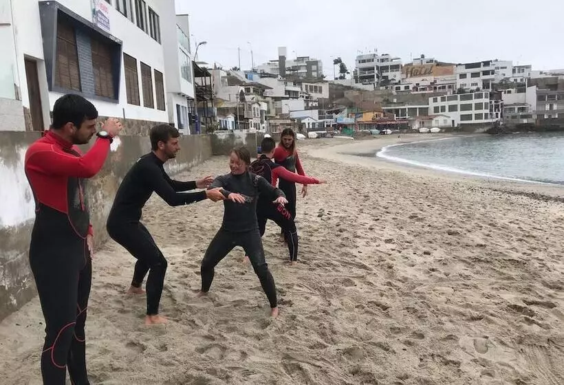 Retkeilymaja Surfari Punta Rocas