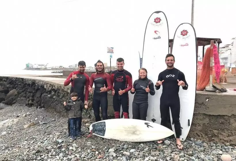 Retkeilymaja Surfari Punta Rocas