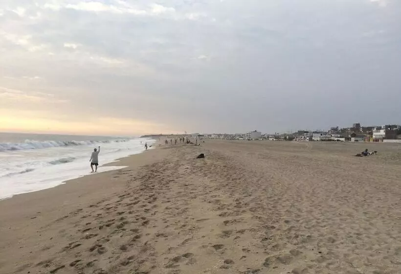 Retkeilymaja Surfari Punta Rocas