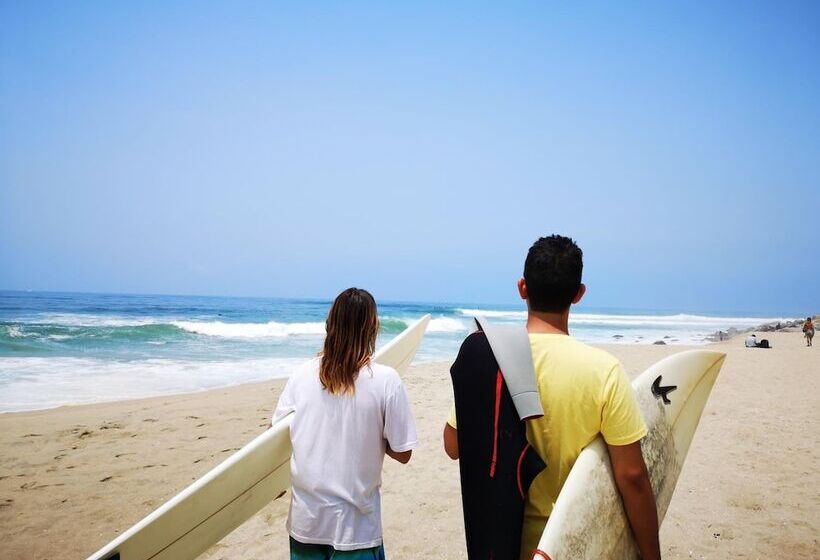 Hostel Surfari Punta Rocas