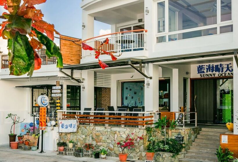 تختخواب و صبحانه Blue Sea Sunny Sea View Homestay