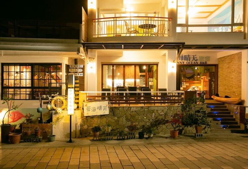 تختخواب و صبحانه Blue Sea Sunny Sea View Homestay