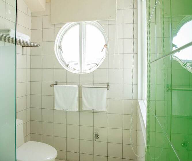 تختخواب و صبحانه Blue Sea Sunny Sea View Homestay