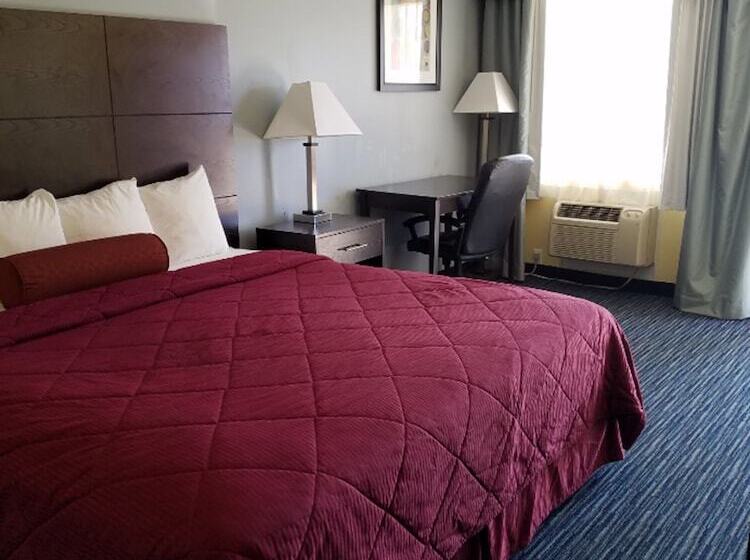 فندق Budget Host Inn