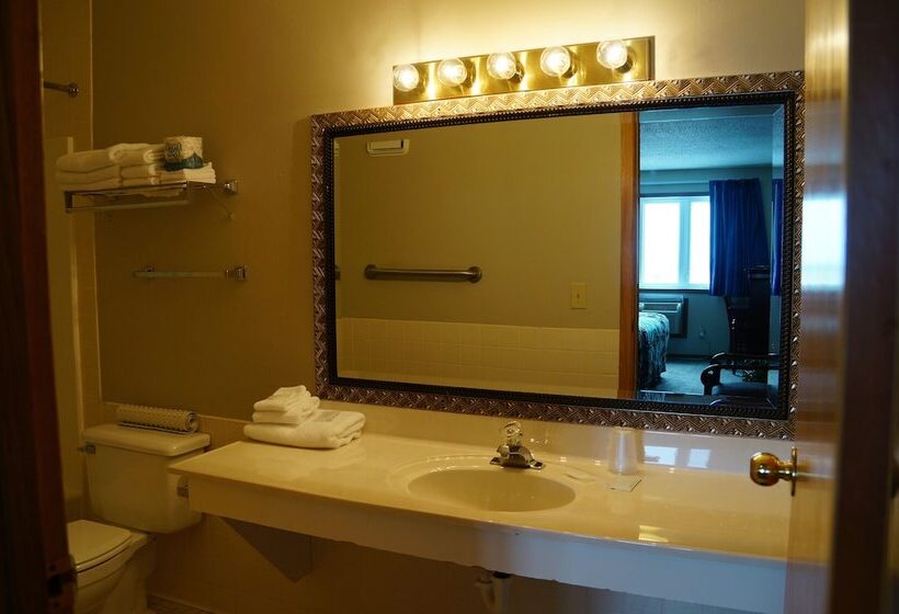 בית מלון כפרי Fort Randall Casino