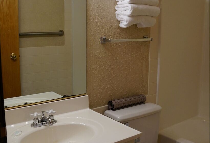 בית מלון כפרי Fort Randall Casino