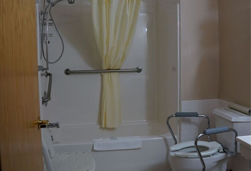 בית מלון כפרי Fort Randall Casino