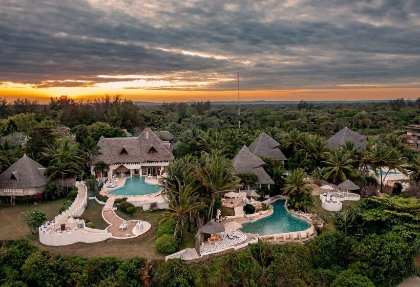 هتل Msambweni Beach House