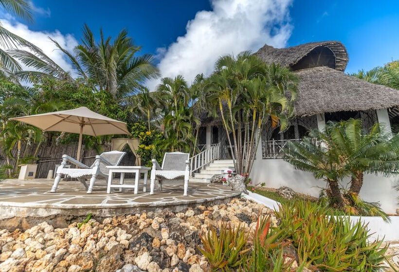 هتل Msambweni Beach House