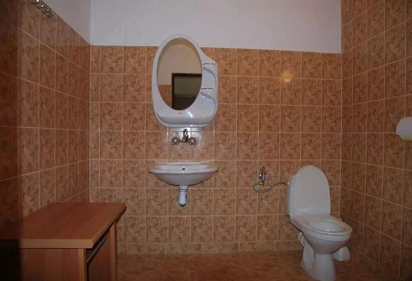 Hotelli Palac W Czyzowie Szlacheckim