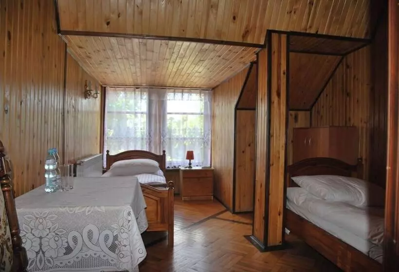 Hotelli Palac W Czyzowie Szlacheckim