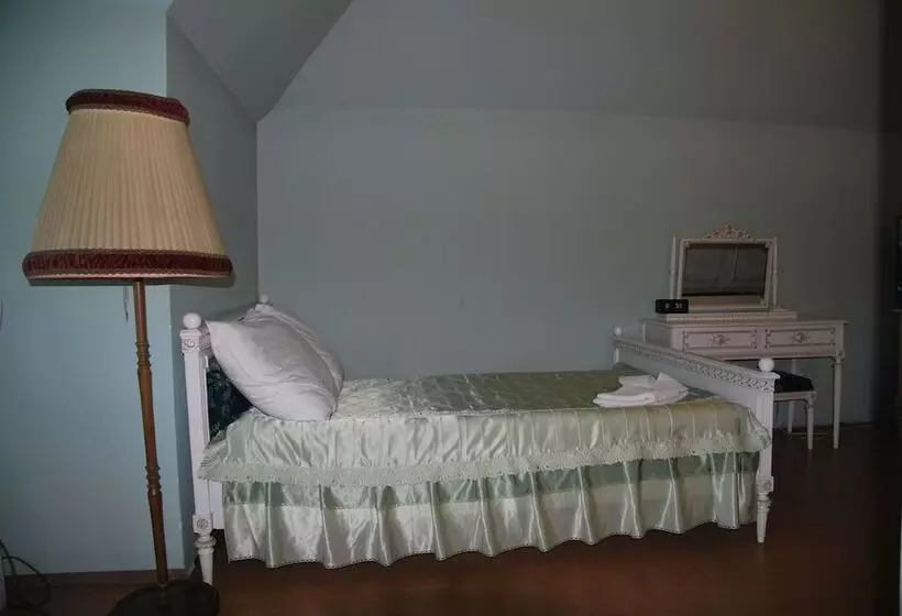 Hotelli Palac W Czyzowie Szlacheckim