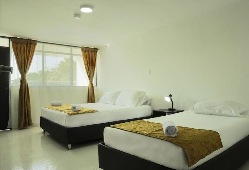 בית מלון כפרי Sol Inn   Santa Marta