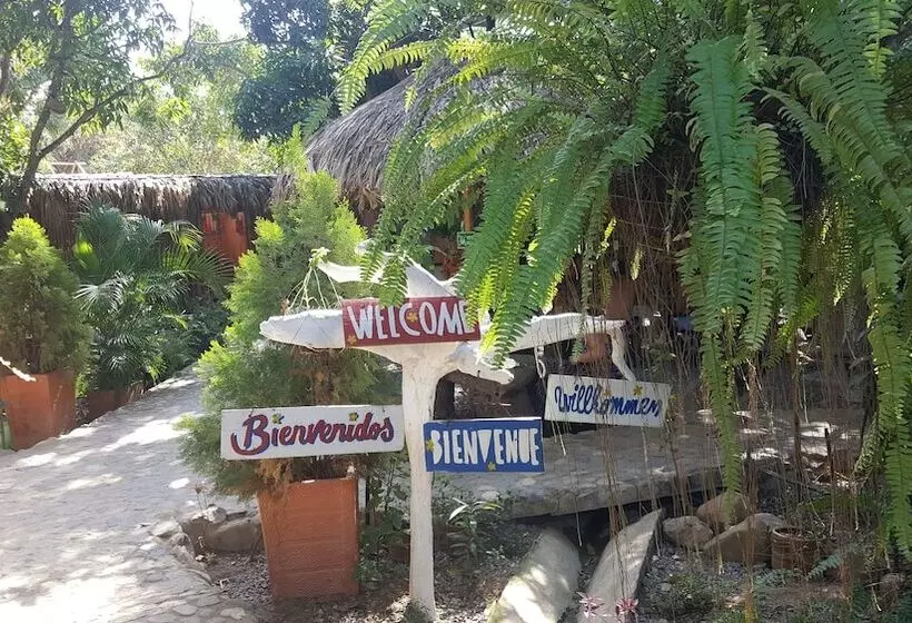 La Natura Hostel