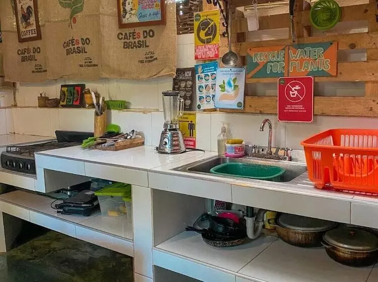 La Natura Hostel