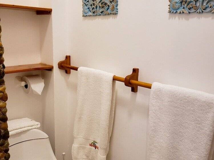 بنسيون Casa Ayangue