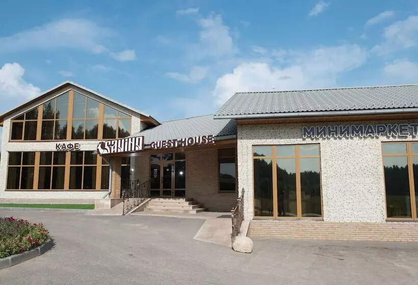 ペンション Guest House Savino