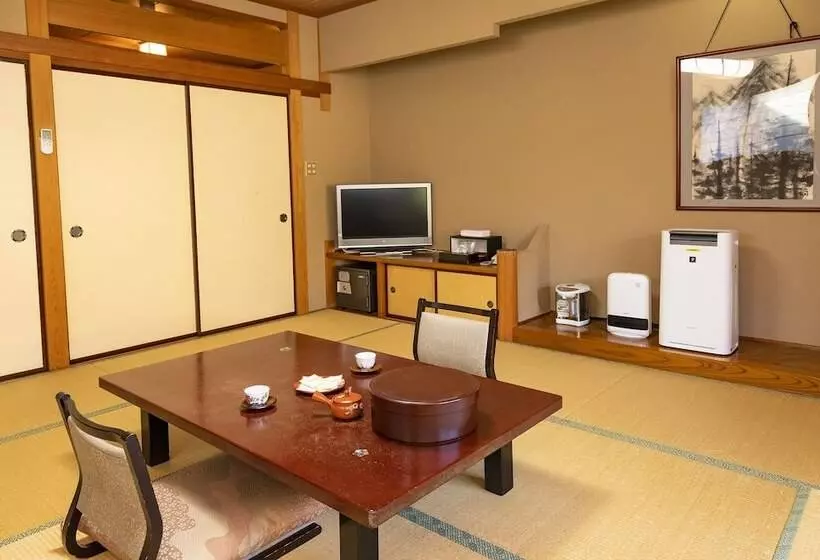 旅館 Kagami