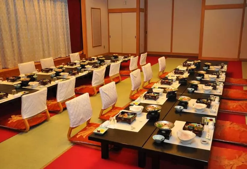 旅館 Seishohtei Shirasuna