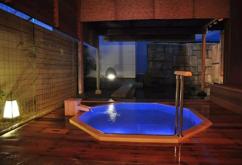 旅館 Seishohtei Shirasuna