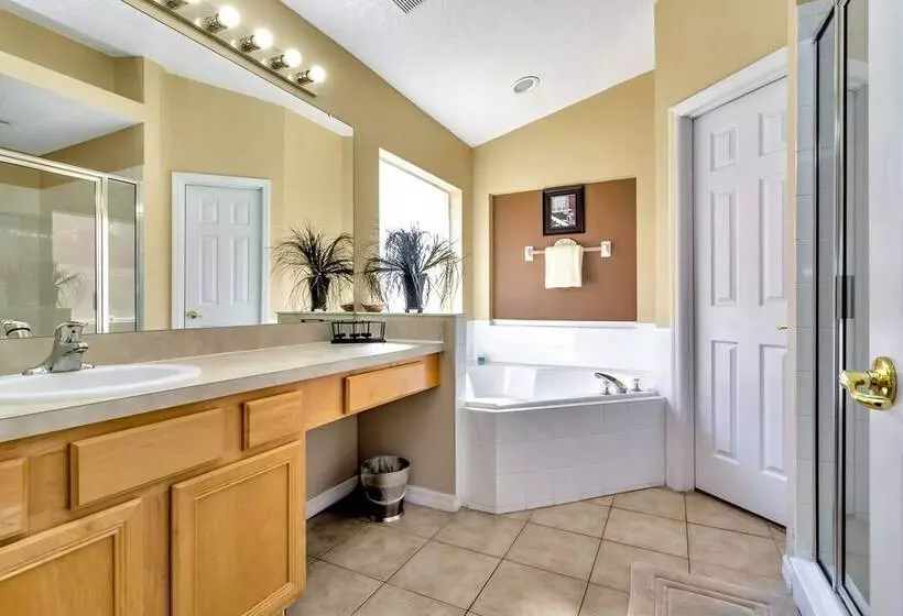 Aviana Resort  Beautiful 5bd/3ba Pool Home #5av316
