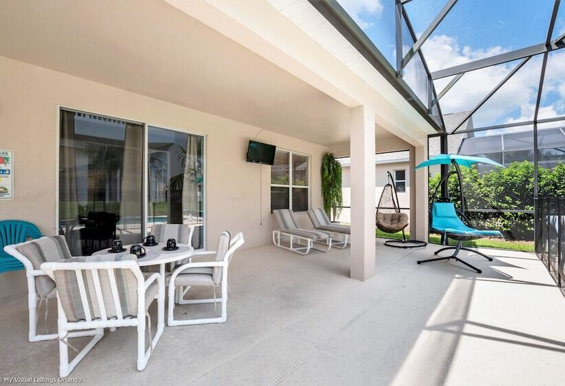 Emerald Island   7bd/4.5ba Pool Home   #7ei565