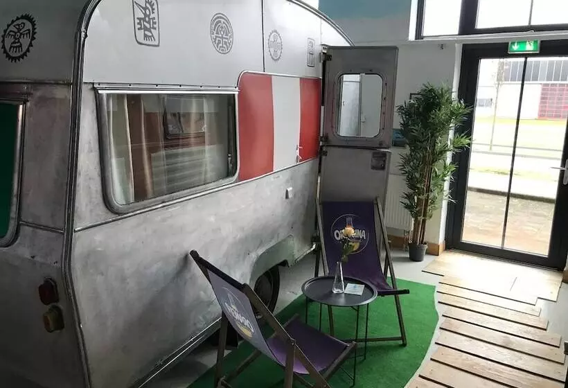 Hafentraum Indoorhostelcamp