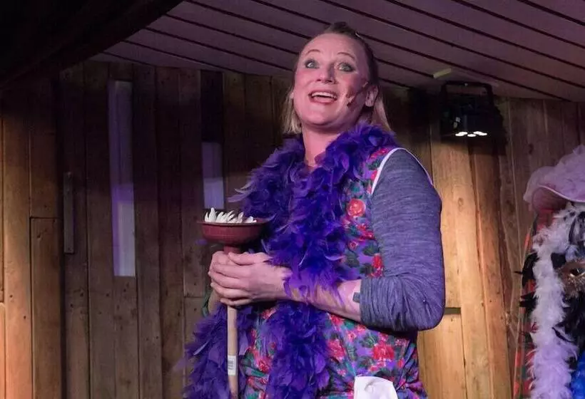 Hafentraum Indoorhostelcamp