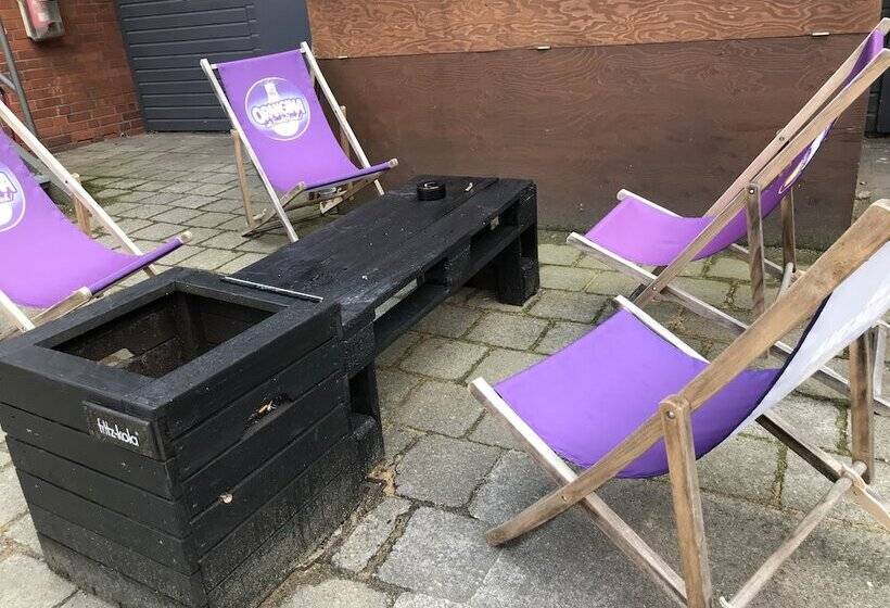 Hafentraum Indoorhostelcamp