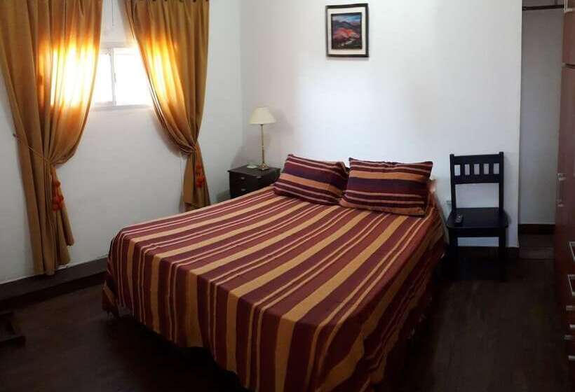 호텔 Colonial Belgrano