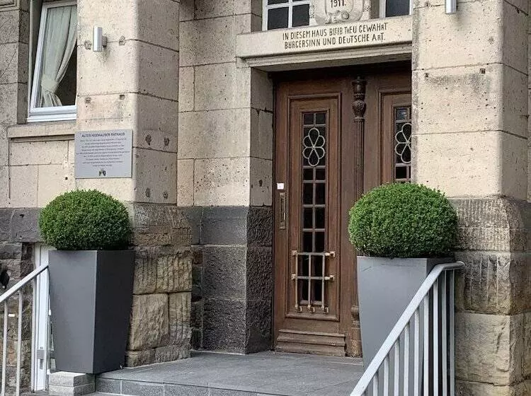 Hotelli Rathaus 1910