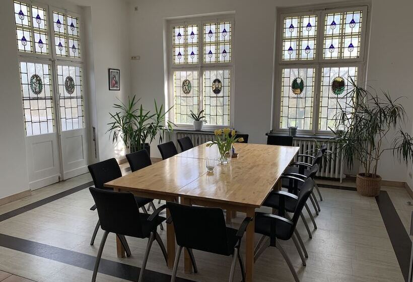 فندق Rathaus 1910