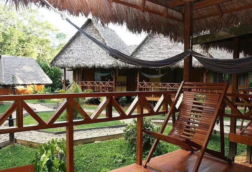 ホテル Tambopata Ecolodge