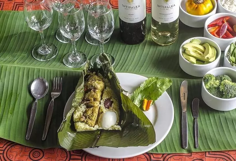 ホテル Tambopata Ecolodge