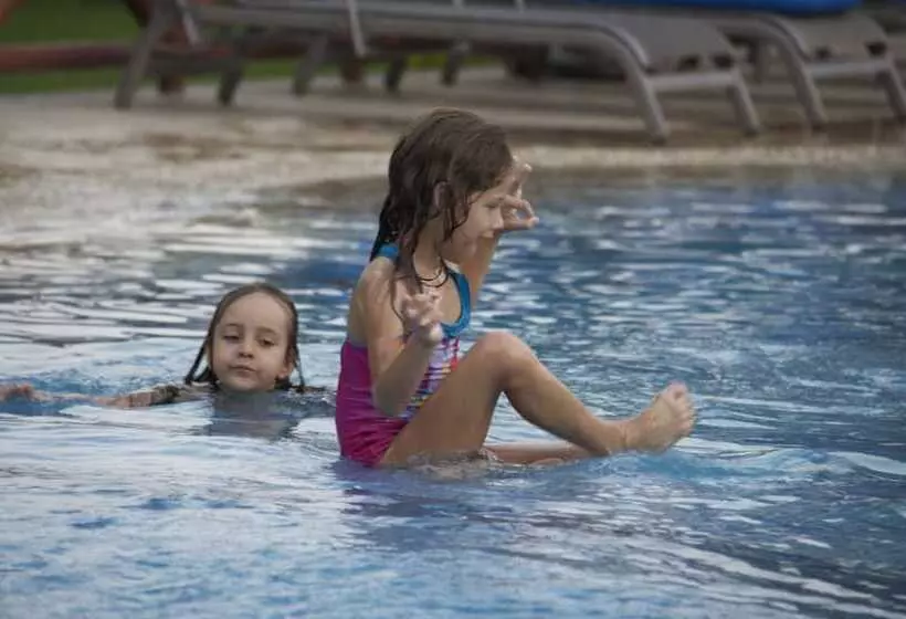 Maju Hotel Campestre & Spa