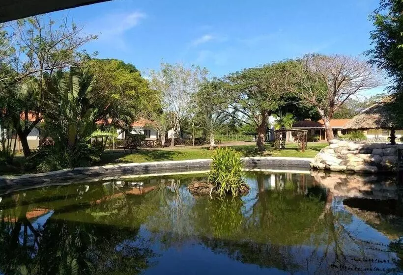 Maju Hotel Campestre & Spa