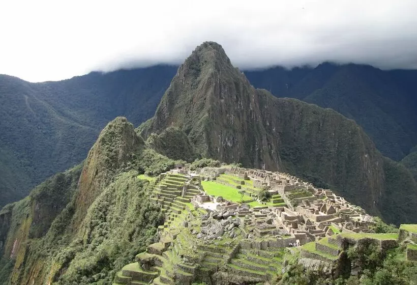 ペンション Munay Tika Family House