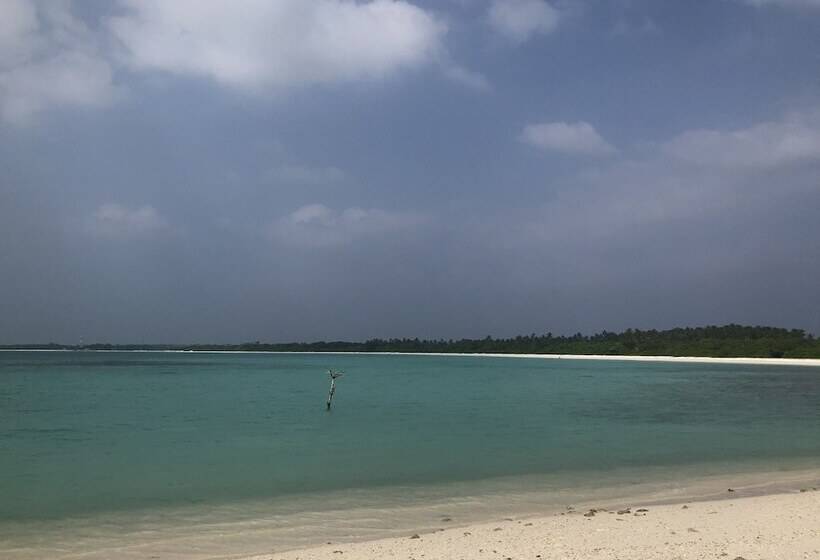 پانسیون Tropical Sands Kelaa