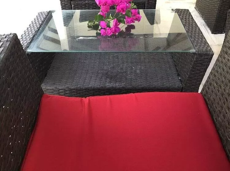 پانسیون Tropical Sands Kelaa