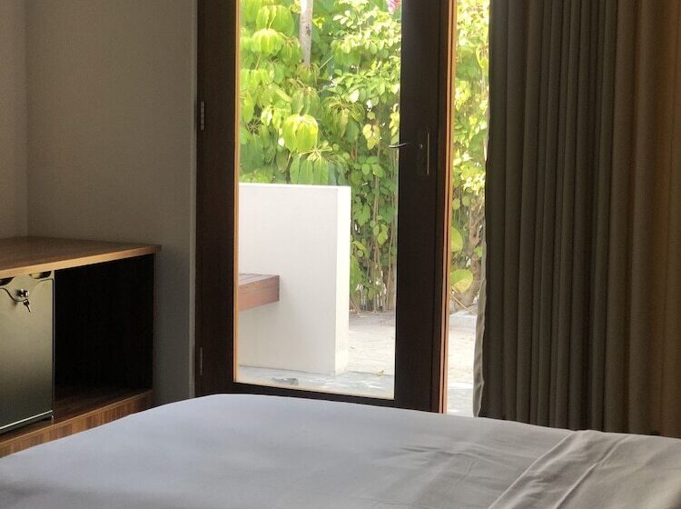 پانسیون Tropical Sands Kelaa