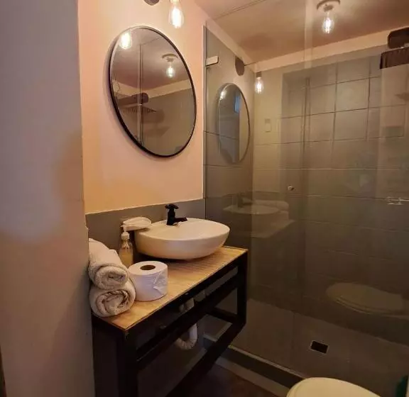 ユースホステル Hostal Casa Primavera