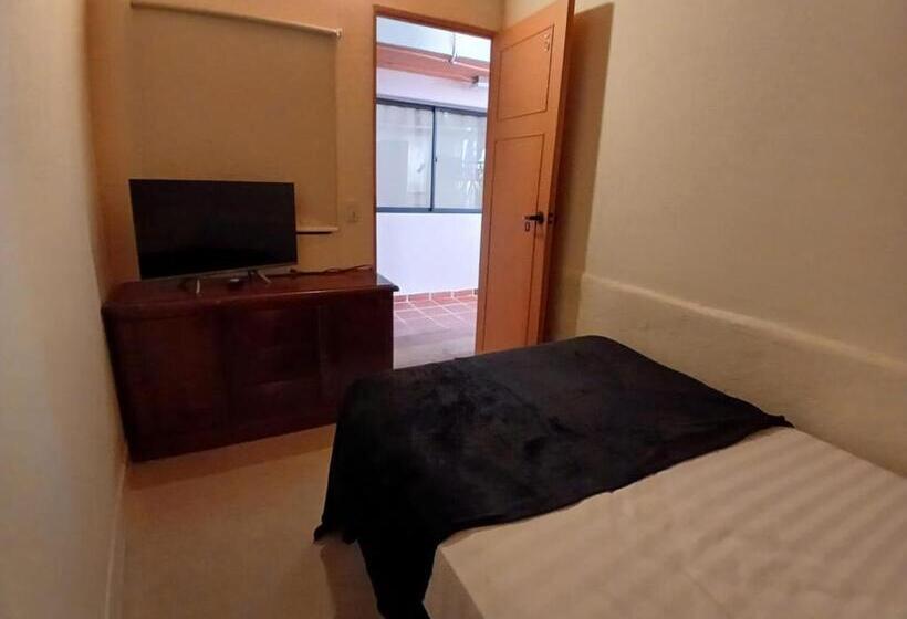 Общежитие Hostal Casa Primavera